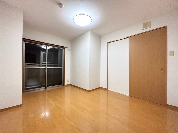 居室 フロレア－レ香流