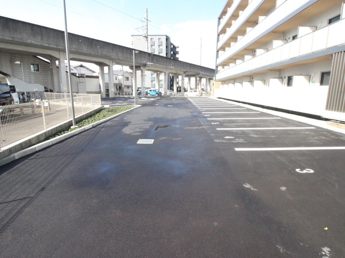 駐車場 meLiV西一宮