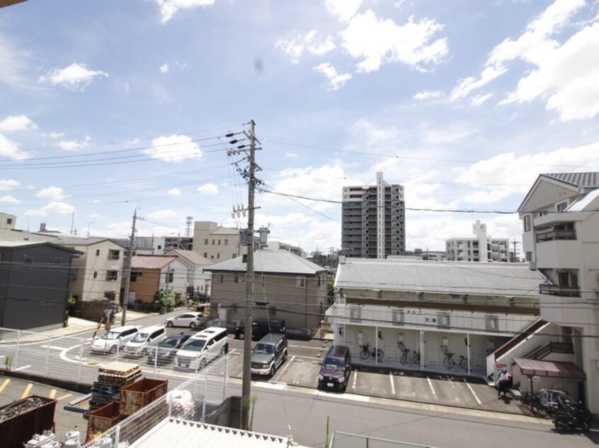 室内からの展望 ニューオークルビル