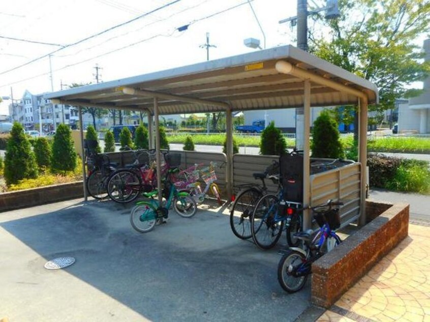 駐輪場 グレイスアベニューⅢ