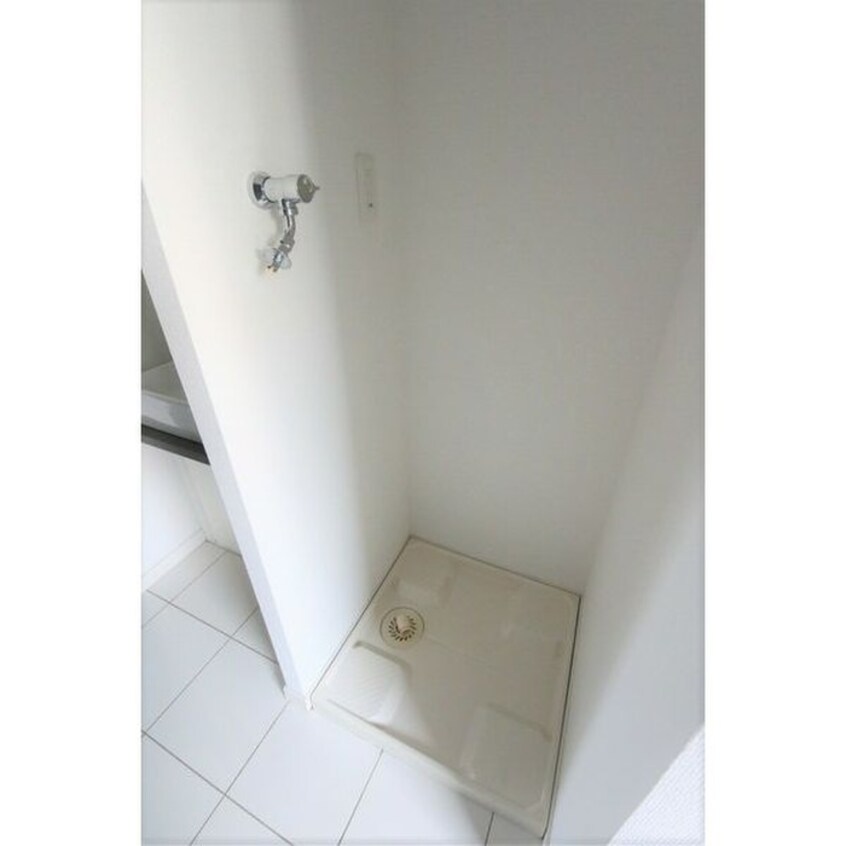 洗濯機置場 マリオン城西