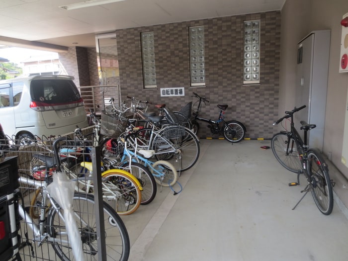 駐輪場 Granville (グランビル）