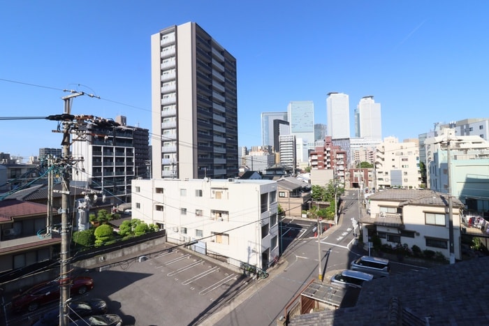 室内からの展望 プリマベーラ名駅