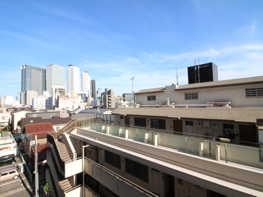 室内からの展望 スカイフラット名古屋