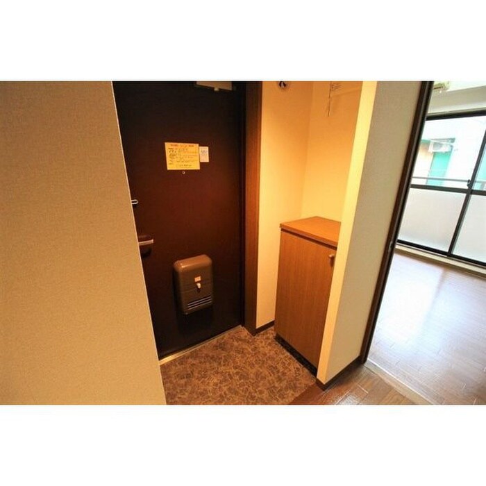 玄関 エクセルシオール千代田