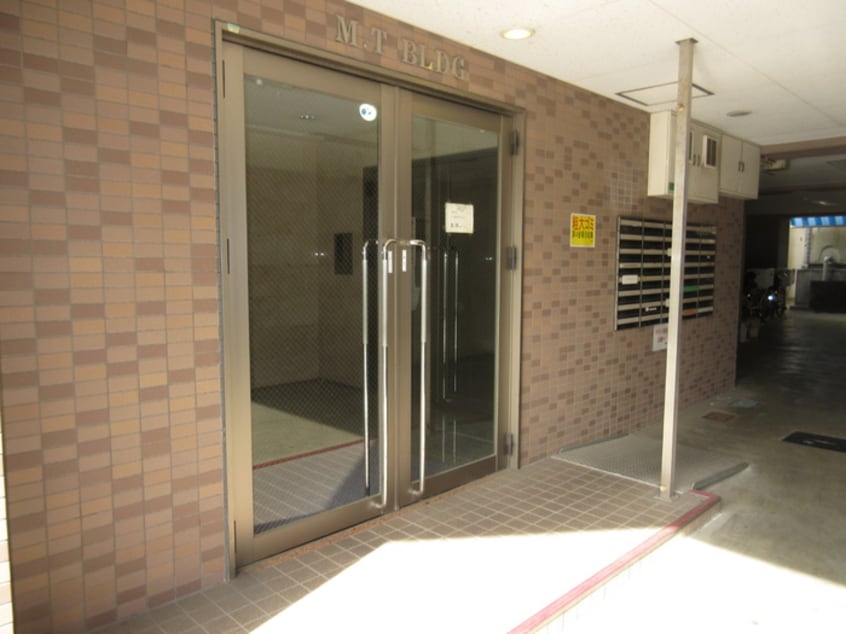 エントランス部分 Ｍ．Ｔビルディング
