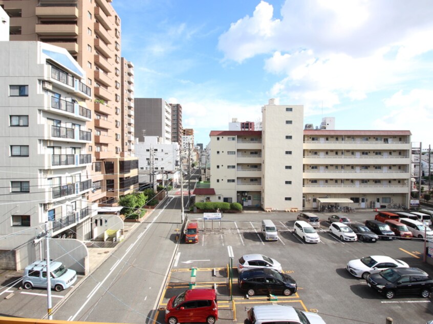 室内からの展望 メゾン日向