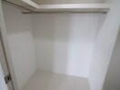 収納 クリスタル丸の内