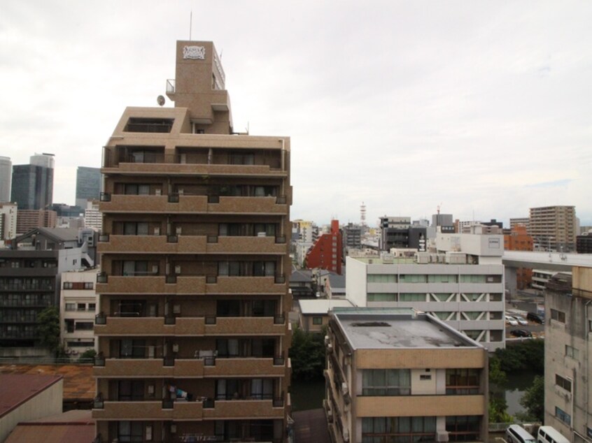 室内からの展望 クリスタル丸の内
