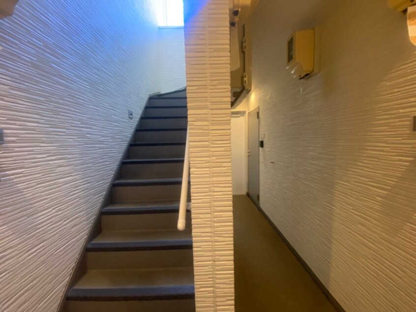 その他 ＲＥＧＡＬＥＳＴ一社