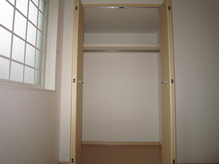 収納 アビタシオン柳戸