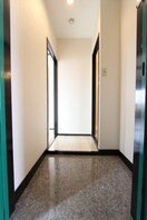 玄関 メゾン惟信