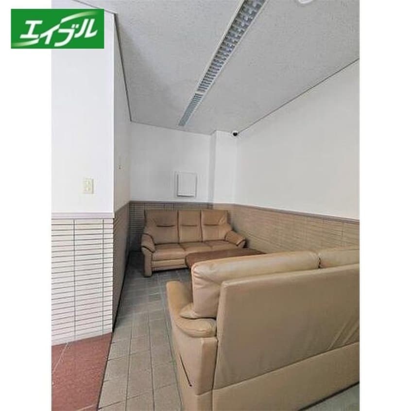 エントランス部分 ﾗｲｵﾝｽﾞﾏﾝｼｮﾝ徳川（209）