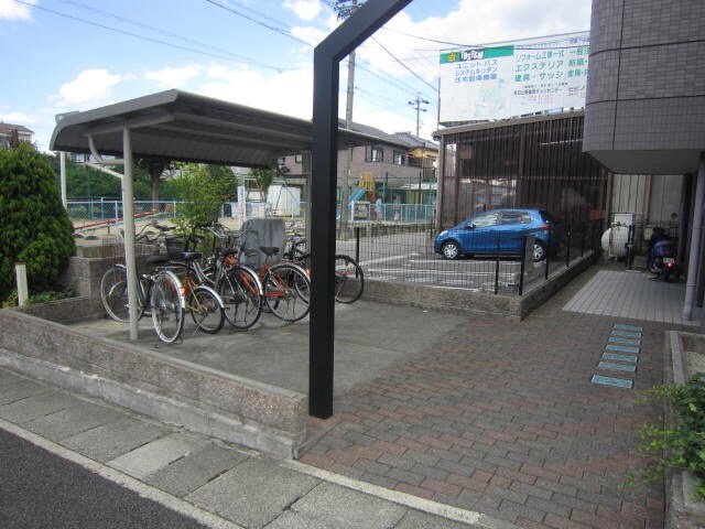 駐輪場 ブリックヒルズⅡ