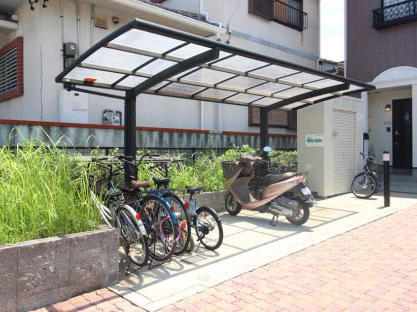 駐輪場 ＦＯＲＥ　ＳＩＧＨＴ竜美南