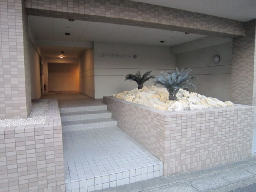 エントランス部分 メープルパーク緑
