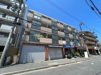 日興コーポラス