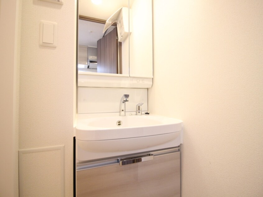 キッチン アステリ鶴舞トゥリア