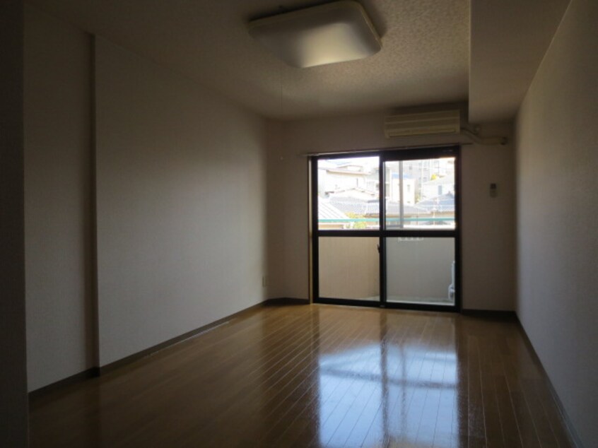 居室 シティライフ池下
