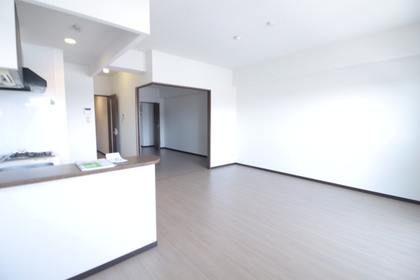 居室 ロイヤル覚王山