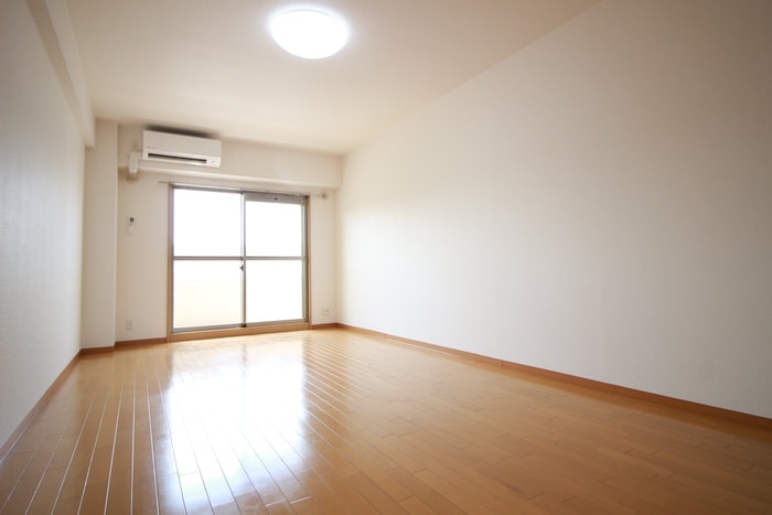 内観写真 グランド－ルスクエア