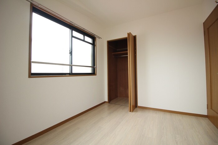 居室 ハイム豊田