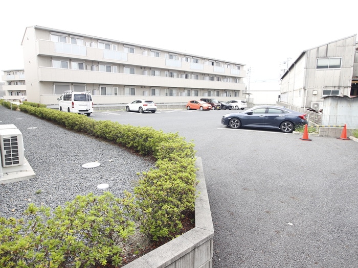 駐車場 サニープレイス十一屋D棟