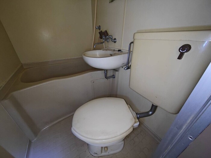 トイレ Ｇ＆Ｙ東桜