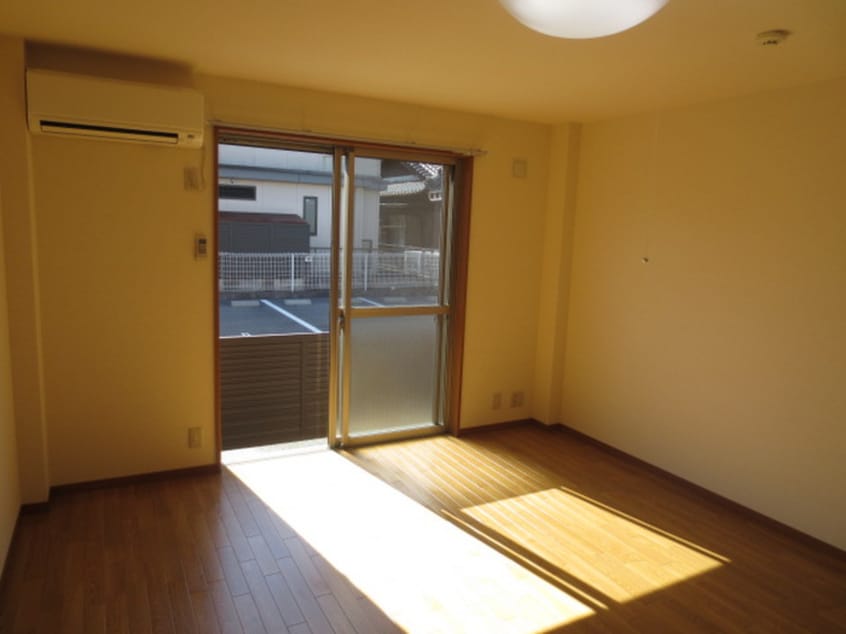 居室 プランド－ルコ－ト中央