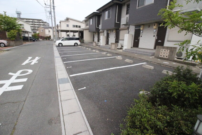 駐車場 サンパレスⅠ