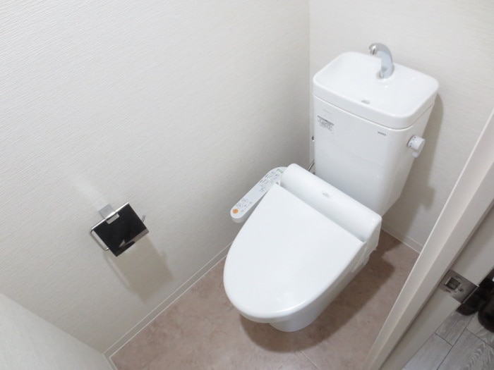 トイレ アルテミス