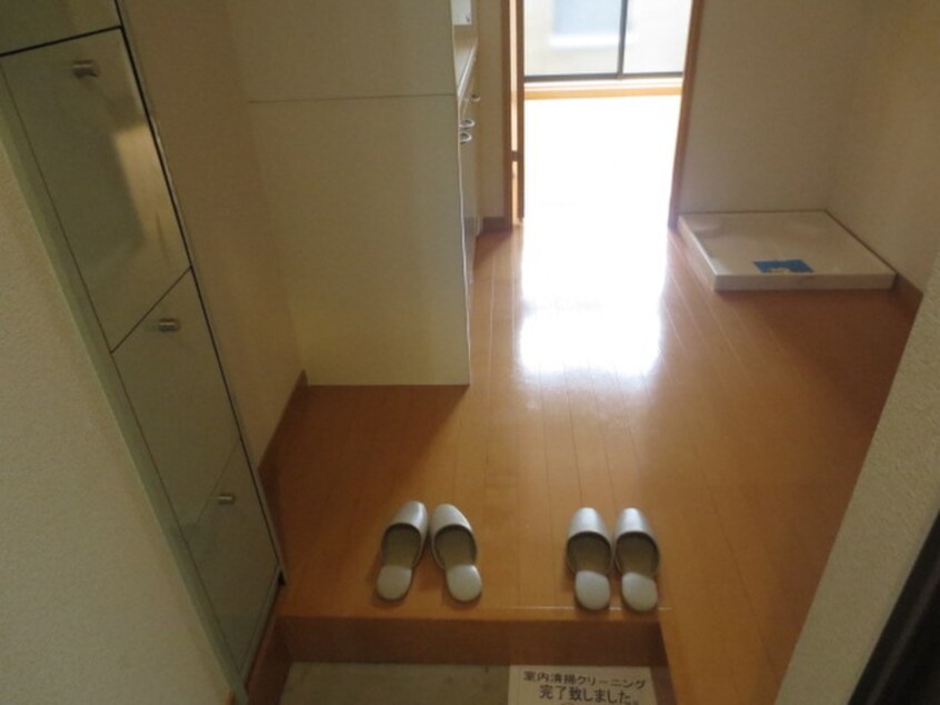玄関 メゾンアルファ