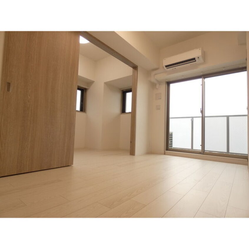 居室 ﾌﾟﾚｻﾝｽ名古屋ﾙｰｶｽ(1406)