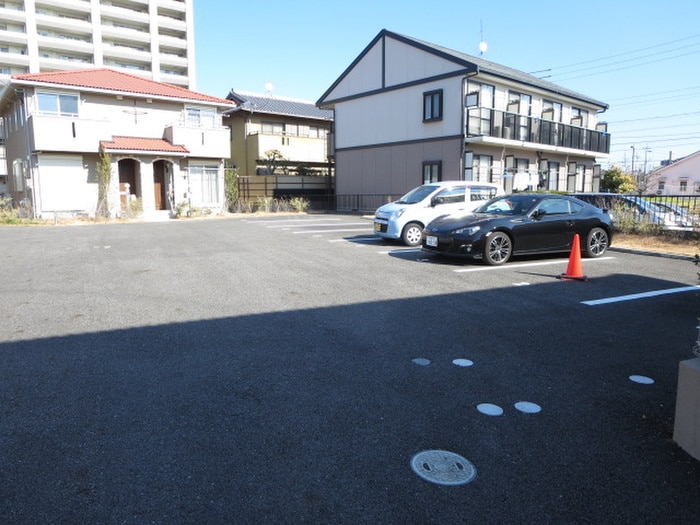 駐車場 グランソレーユ　Ａ棟