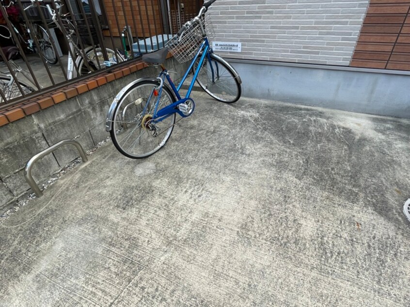 駐輪場 ｅ´ｎ　ｐｏｒｔｅ