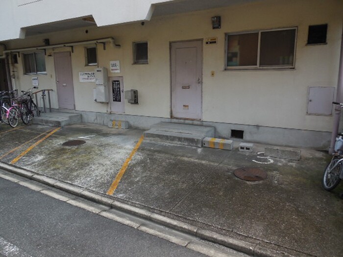 駐車場 山門町マンション