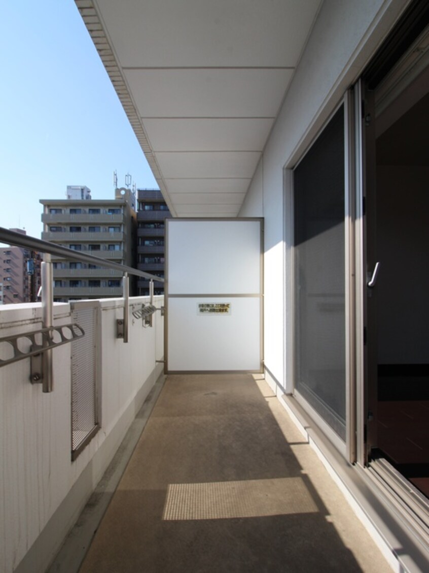 ベランダ・バルコニー ビオラ名駅西