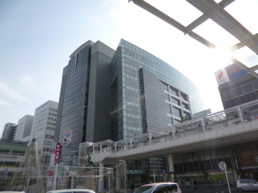 豊田市中央図書館(図書館)まで810m グランクロワール