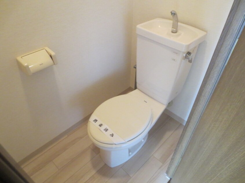 トイレ エトア－ル平針１