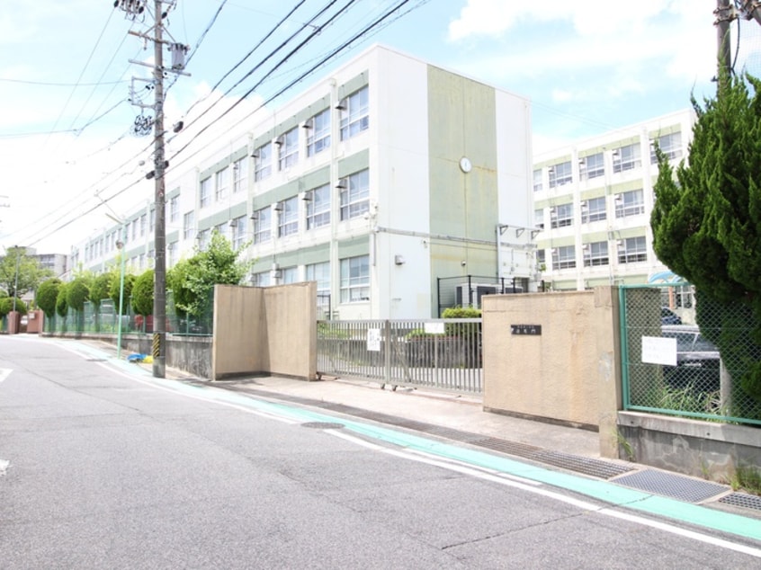 名古屋市立平針南小学校(小学校)まで100m エトア－ル平針１