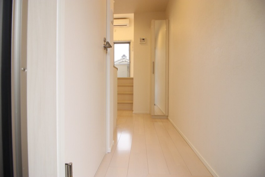 廊下 ルシエルメゾネット志賀本通