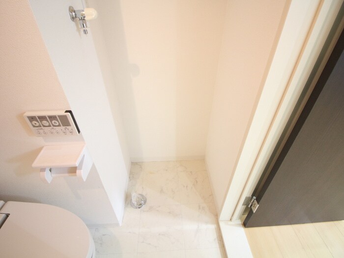 洗濯機置場 ピアチェーレ新栄