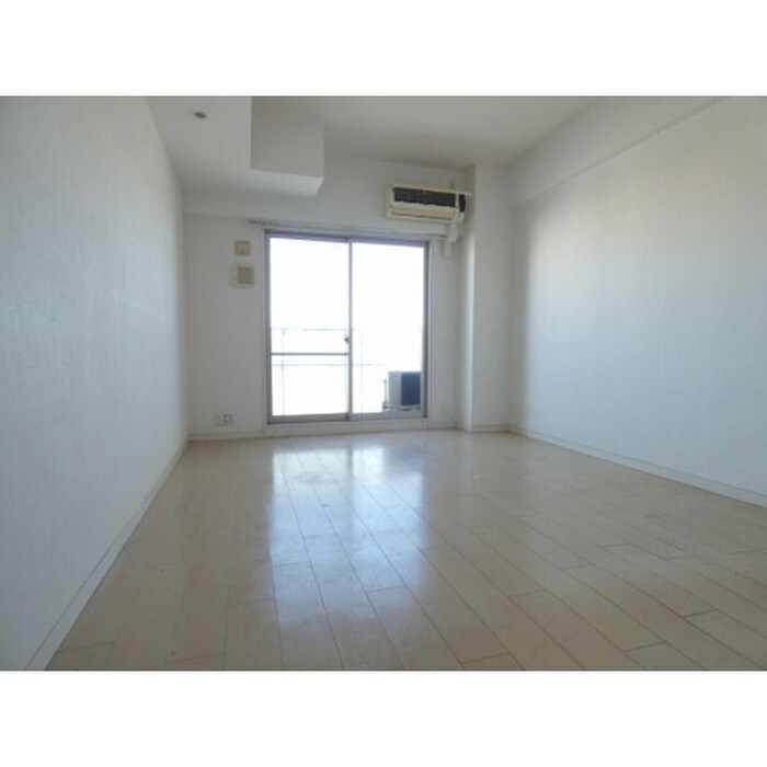 居室 パルティール覚王山(902)