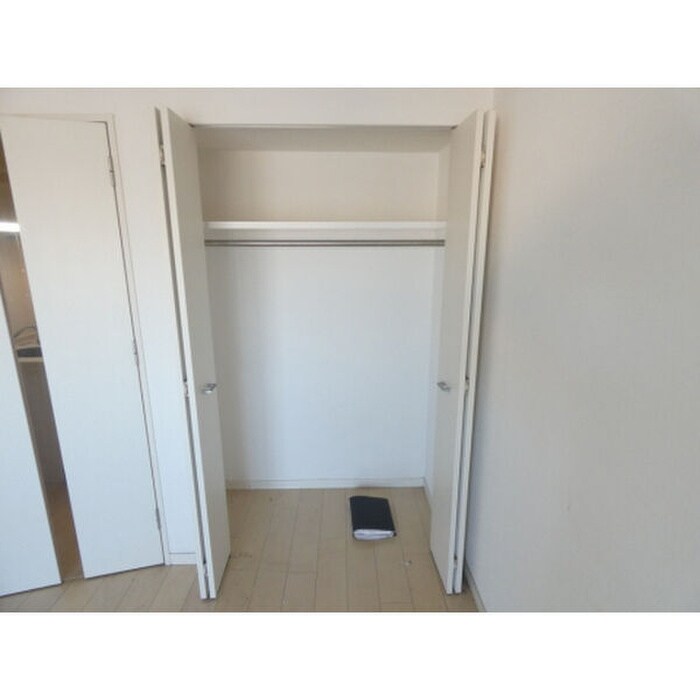 収納 パルティール覚王山(902)