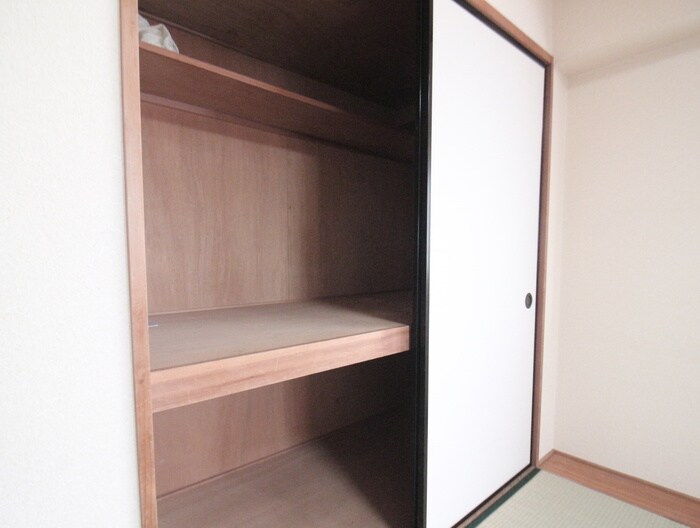 収納 スリ－シャイン大磯