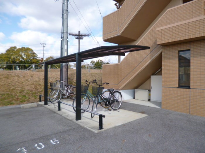 駐輪場 サンハイツ池田Ⅱ