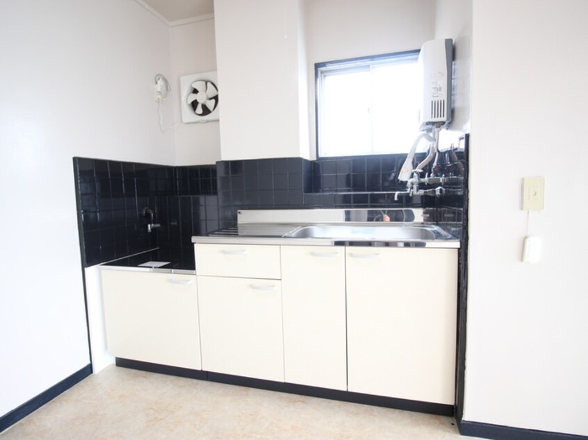 キッチン ハイネス桜山