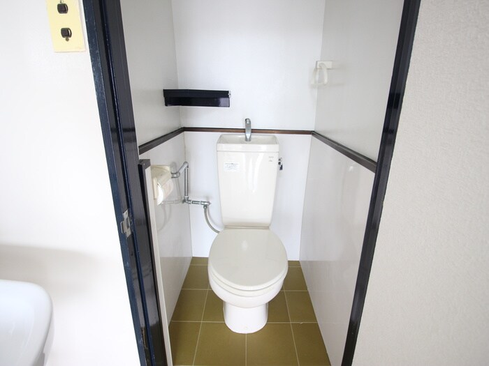 トイレ ハイネス桜山