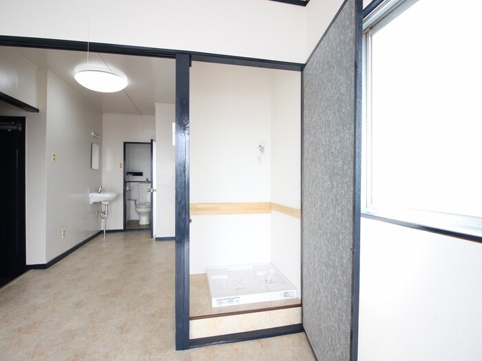 洗濯機置場 ハイネス桜山