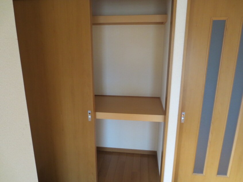 収納 センチュリ－パ－ク広住町